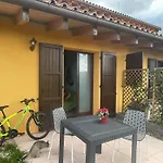 La Casetta Di Marzapane Casa-natura Apartman
