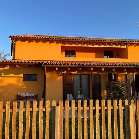 La Casetta Di Marzapane Casa-natura Lejlighed